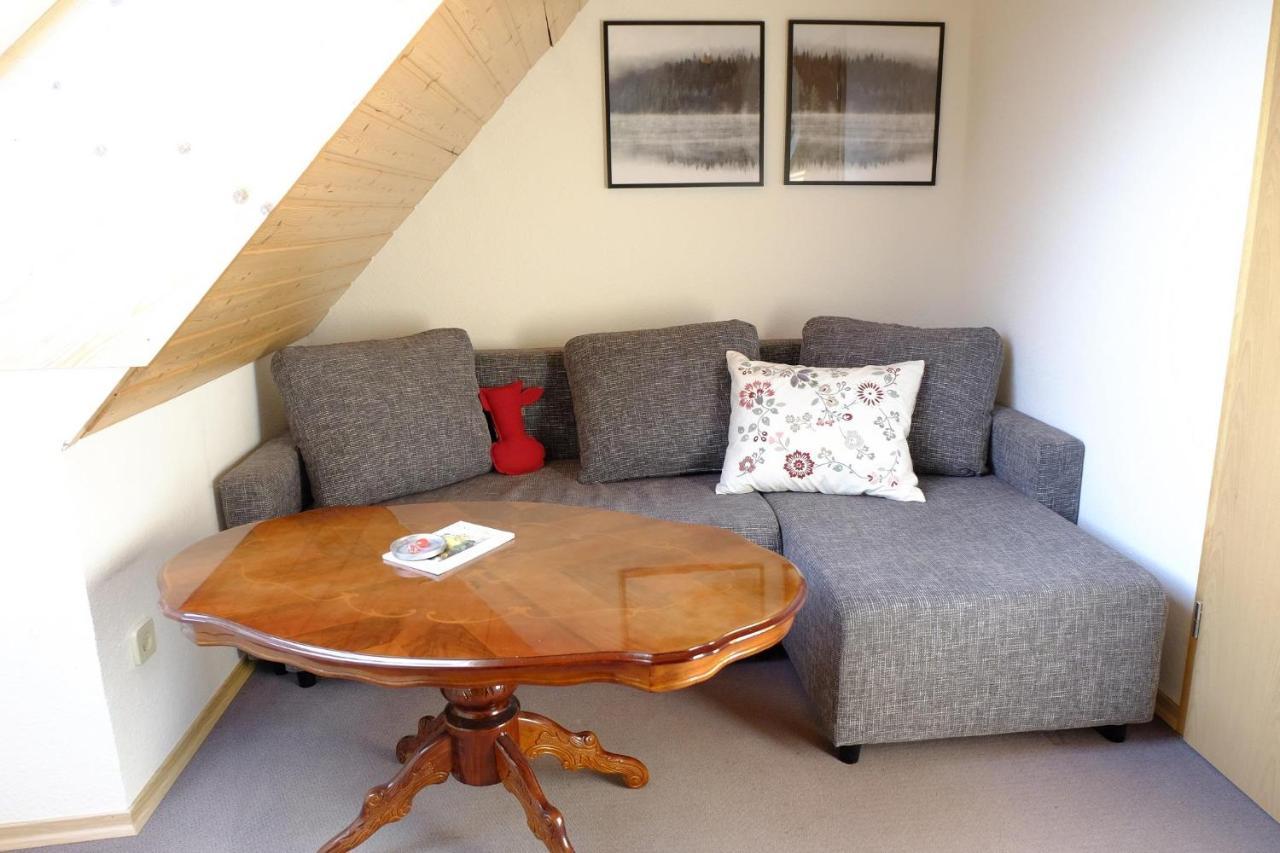 Schwarzwild - Ferienwohnung Und Ferienzimmer Baiersbronn Exteriör bild